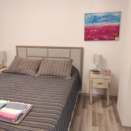 Havuzlu özel Müstakil